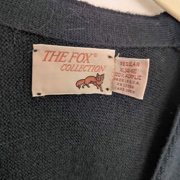 Fox Collection vintage Izod Lacoste cardigan sweater size XL 100% acrylic - Picture 3 of 3